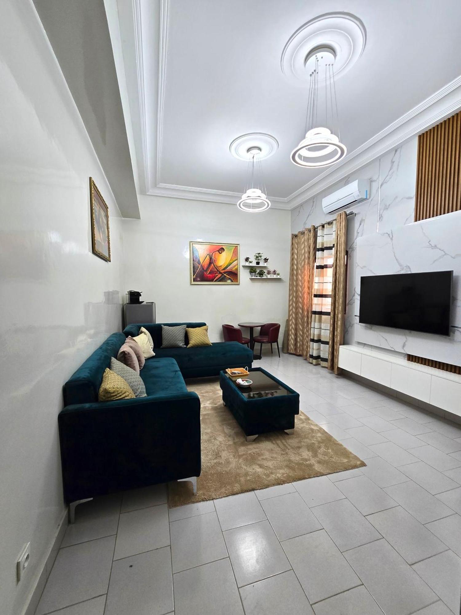 Apartment F2 Confort Au Point E ! *