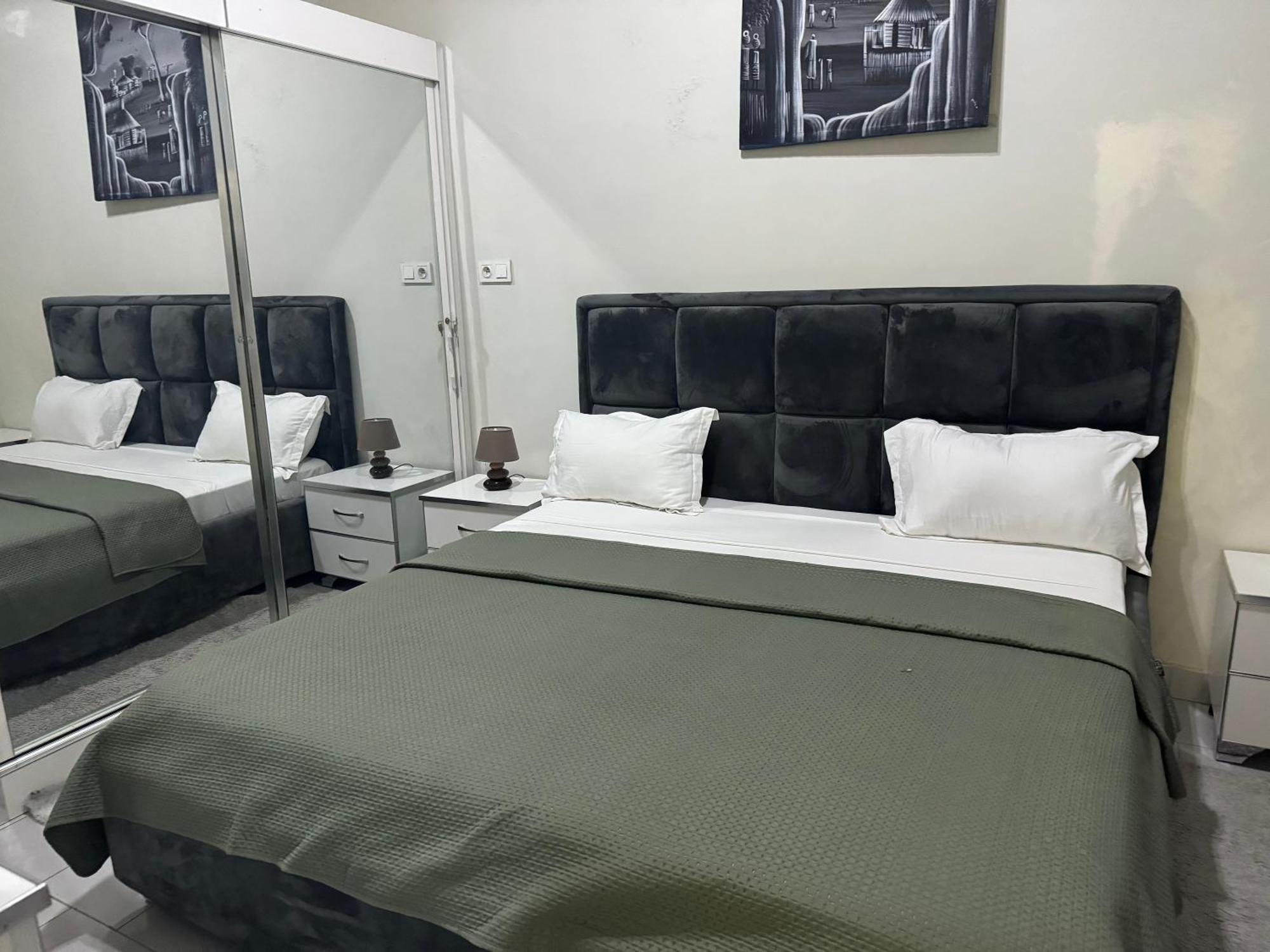 F2 Confort Au Point E ! Apartment Dakar